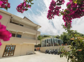Voyage Villa