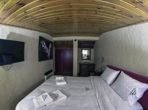 Dandy On The Hill Agoriani | Chalet Kallisti | Up to 6 people