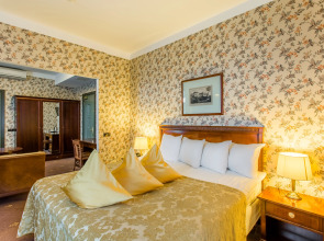 Отель Hestia Barons Старый город