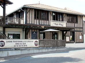 Logis Hôtel Le Fair Play
