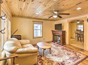 Quaint Appalachian Getaway ~ 2 Mi to Boone!