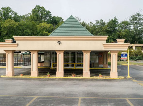 Rodeway Inn University Hotel