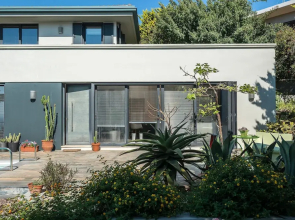 Artistic Private Pool Villa with Gorgeous Gardens