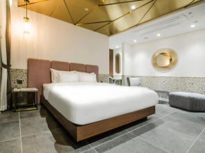 Hotel The Castle Jamsil