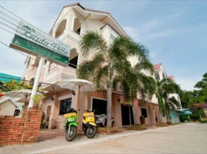 Krisada Hotel