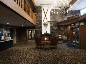 Cortina Inn & Resort