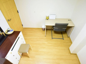 Ganderak Guesthouse - Hostel