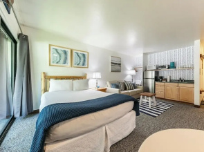 211 Bldg B 1 Bedroom Condo