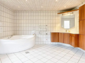 8 Person Holiday Home in Blavand