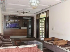 Fabhotel Prime The Kushal Bagh Palace