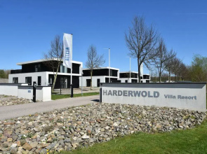 Wellness Villa on the Water Near Harderwijk