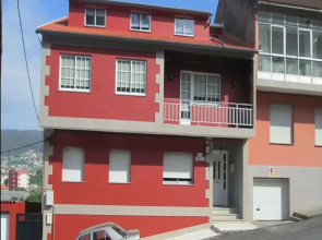 Galicia 100424 3 Bedroom Apartment By Mo Rentals