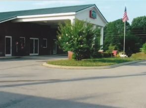Deerfield Inn & Suites