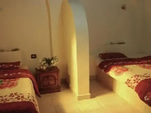 Bawiti Oasis Resort