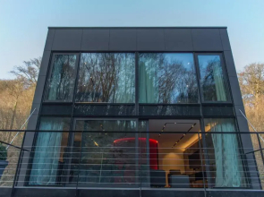 Le Cube