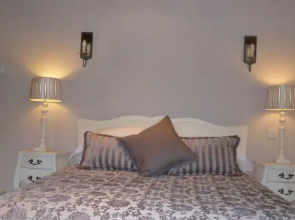 Wandlebury Park B & B