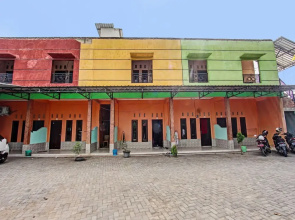 Hotel O Homestay Bang HajiNearLapangan Penujak ( Inen Gonggang)