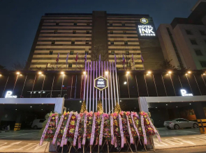 FILM 37.2 Hotel