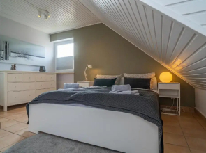 Große Wohnung in perfekter Lage mit Balkon!
