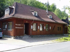 Spacious Apartment in Upper Harz near River