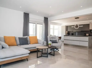 Agnanti Sea View Villa