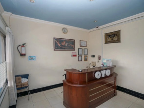 Hotel Central By OYO Rooms