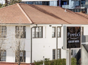 Peppers Gallery Hotel Canberra
