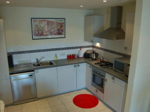 Apartment 2 The Waterfront