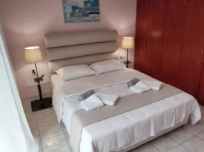 Lucy's next to sea apartment