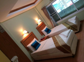 Chilli Hotel & Restaurant