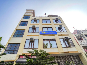 6252 Deepak Palace