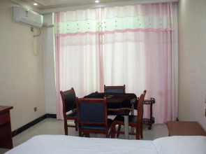 Jinsanjiao Business Hotel