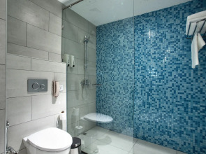 Отель City Avenue Al Reqqa Hotel