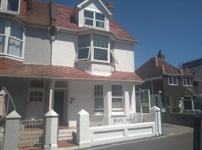 Beach House Bed & Breakfast
