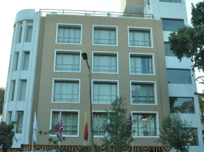 Parker Lords Eco Inn Ahmedabad