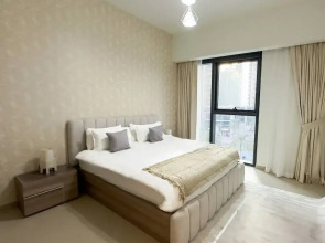 Mh - Act One Act Two - 1 Bedroom - Ref502