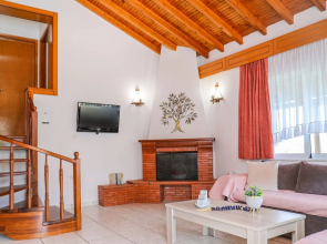 Villa Mitzelos