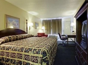 Econo Lodge Inn  Suites Amarillo