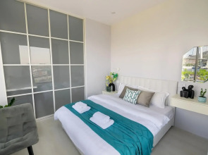 Апартаменты на улице Фастовская 50