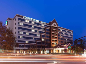 Courtyard by Marriott Alexandria Old Town/Southwest