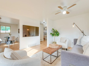 12 Mi to Red Rocks: Pet-friendly Arvada Home!