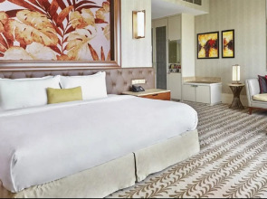 Resorts World Sentosa - Equarius Hotel