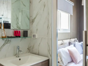 Dream Beach TLV Boutique Hotel