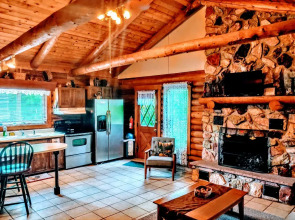 'Deep Creek Mountain Lodge' with Prvt Hot Tub and Views