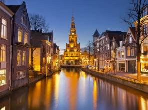 Nikki's Holiday Home