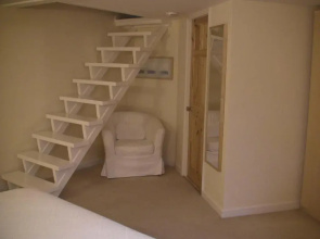 The Cavalier House BB
