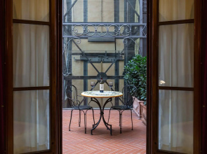 Hotel Alba Palace