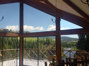 Los Trinos Lodge