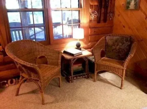 Lucky Tree Cabin