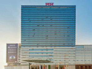 Guangzhou Pearl River International Hotel （Yijing Lu Metro Station）